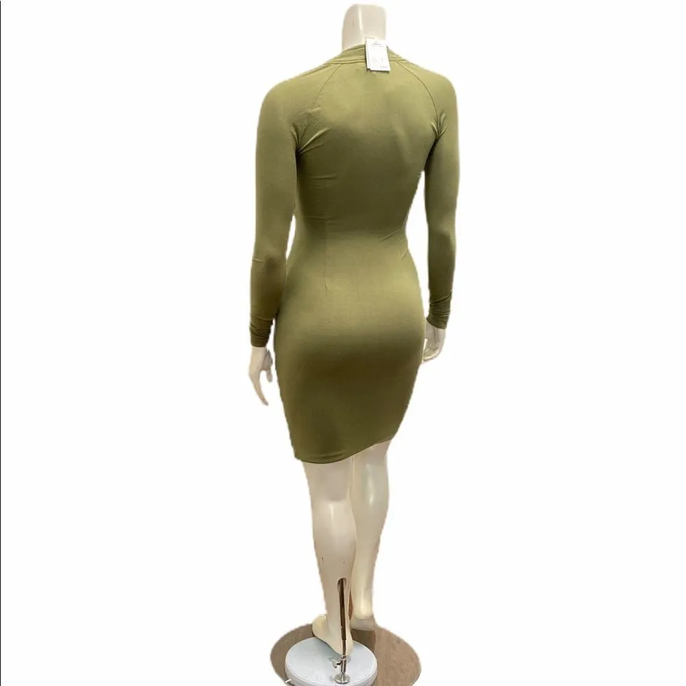 CARMEN MARC VALVO Loren Green Cut Sew Small Dress - Image 4