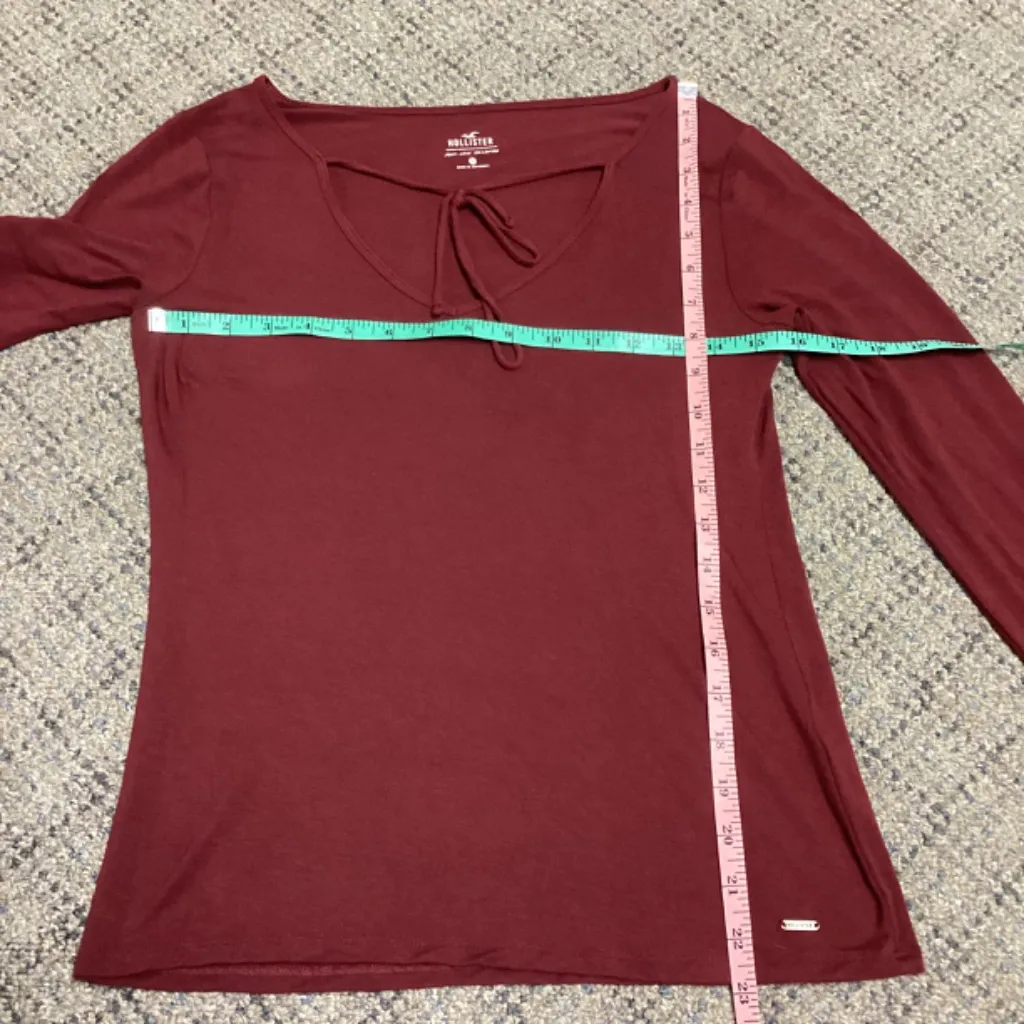 Hollister Burgundy Maroon Long Sleeve V-neck Top * Size Medium - Image 4