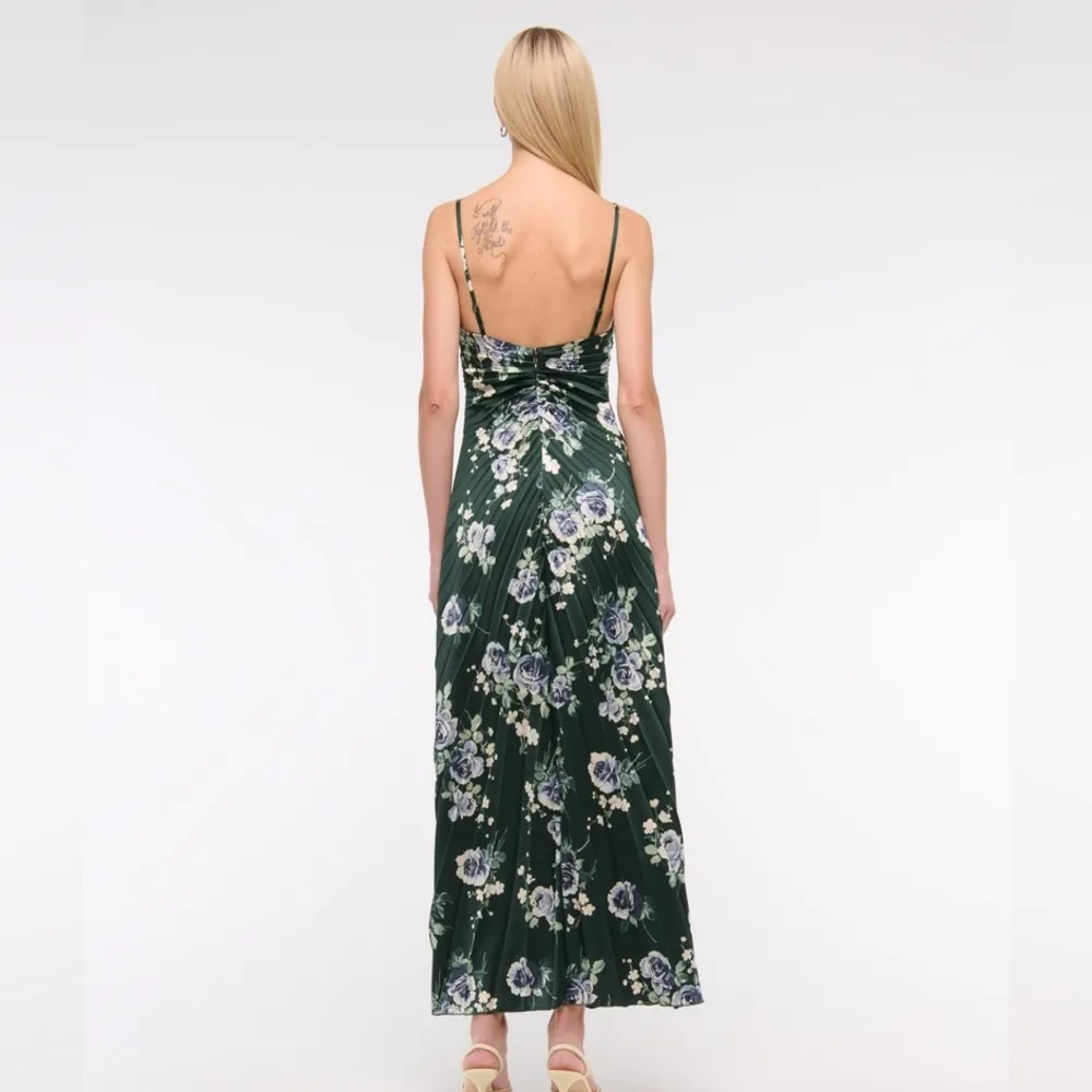 A&F Giselle Sunburst Pleated Maxi Dress 
Floral Maxi Dress with Spaghetti Straps - Image 4