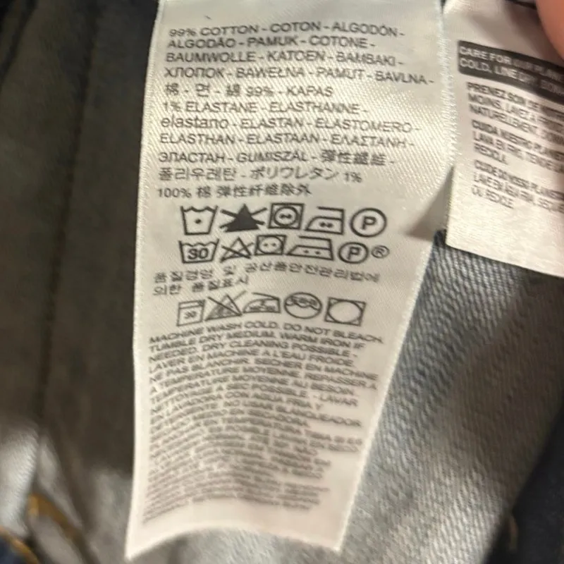 Levi Strauss Denim Jacket Size Medium - Image 7