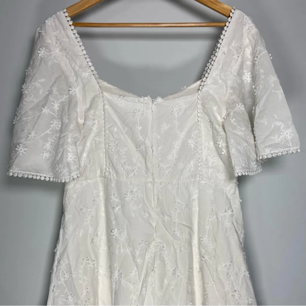 Showpo White Eyelet Lace Mini Dress Square Neck Floral Coastal Bridal Size 12 - Image 8