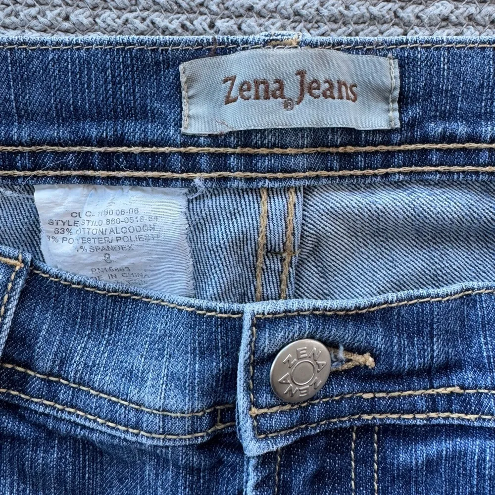 Vintage 90’s Zena Medium Blue Bootcut Jeans Size 8 - Image 6