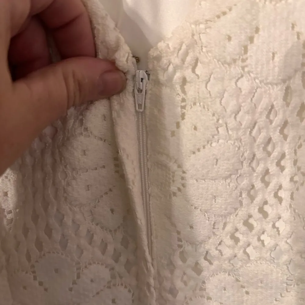 Lilly Pulitzer V Back Mercer Dress Size 6 Daisy Print Pearl‎ Details Criss Cross - Image 3