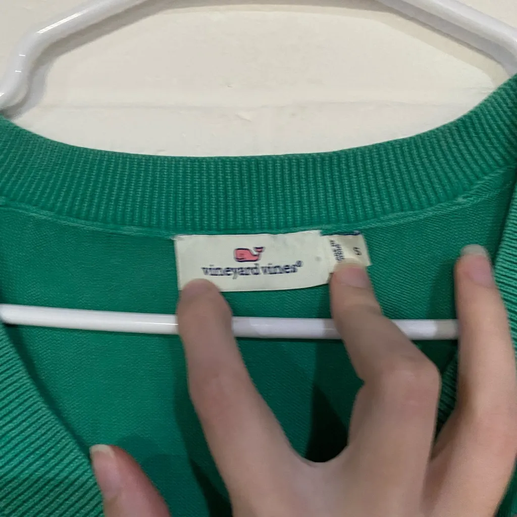 Vineyard vines small vneck sweater - Image 3