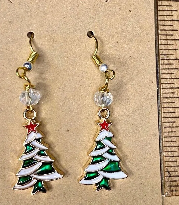 Holiday Christmas Tree Dangle Earrings - Image 3