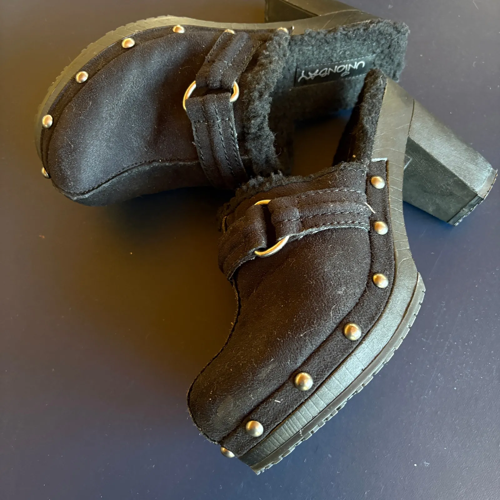 Y2K Faux Suede Heeled Clogs Black Fur Trim Studded 2000s Buckle Shoes Size 7M - Image 6