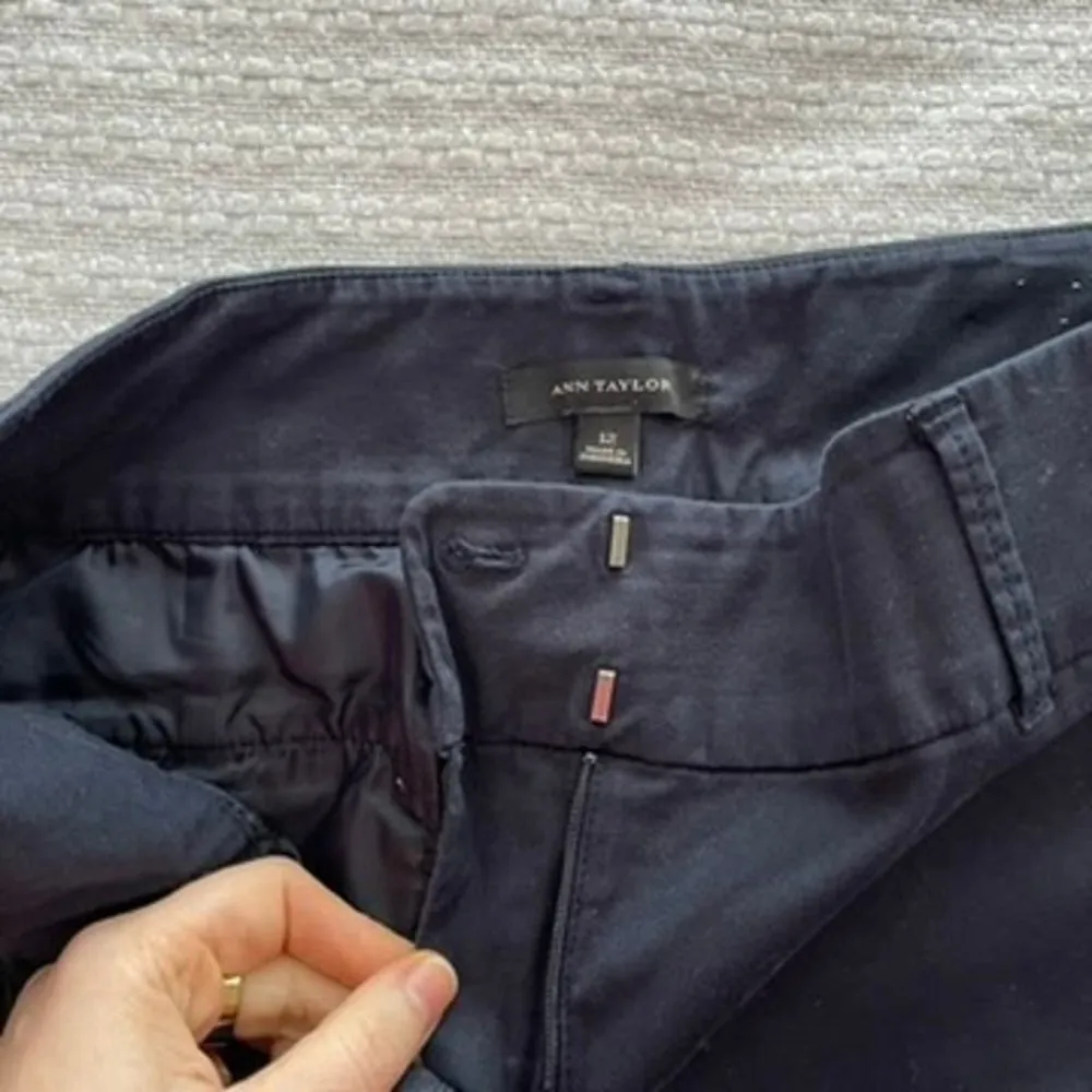 Size 12 Ann Taylor Navy Crop Ankle Pant - Image 5