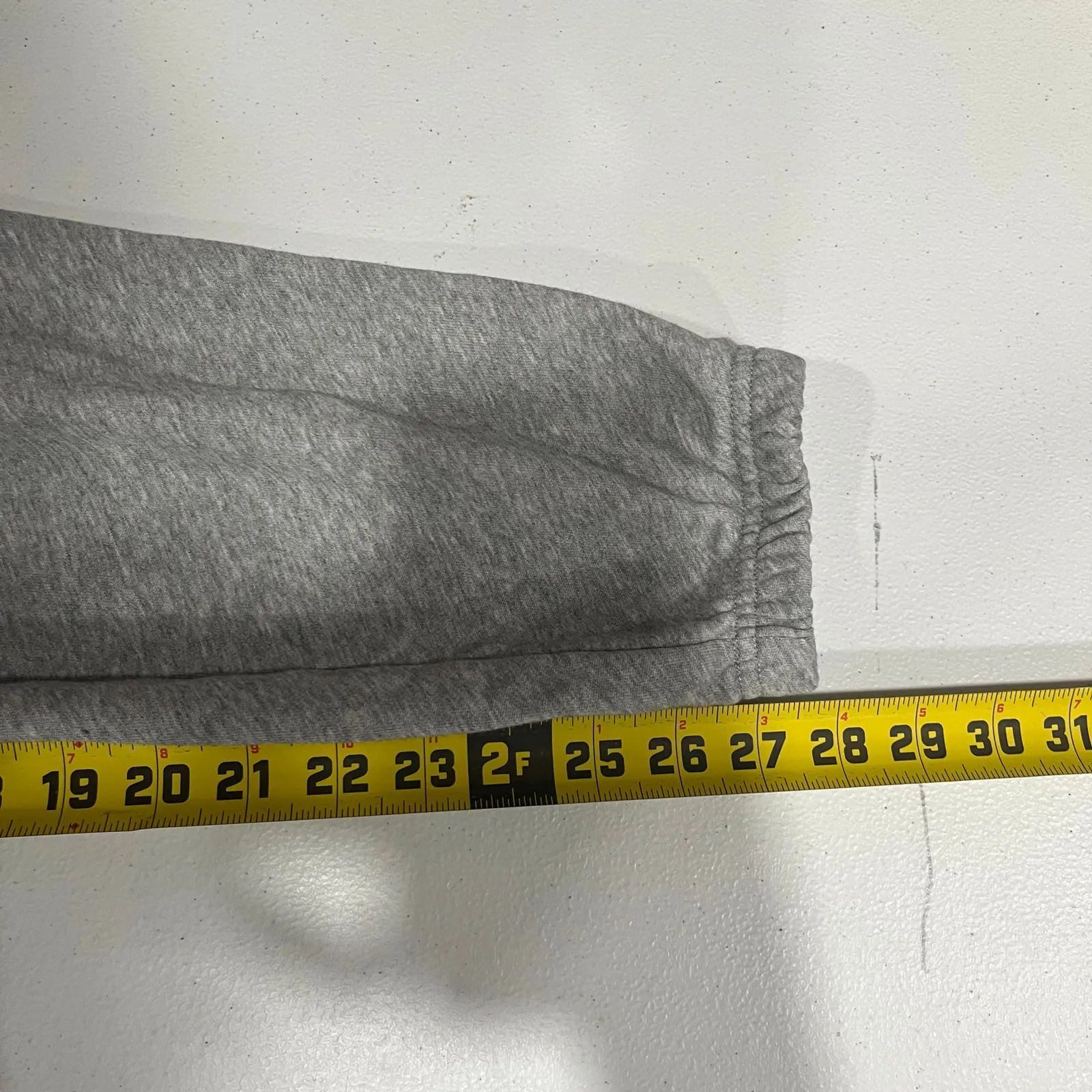 Fabletics Gray Sweatpants Joggers Pockets Gym Lounge Womens Small - Image 6