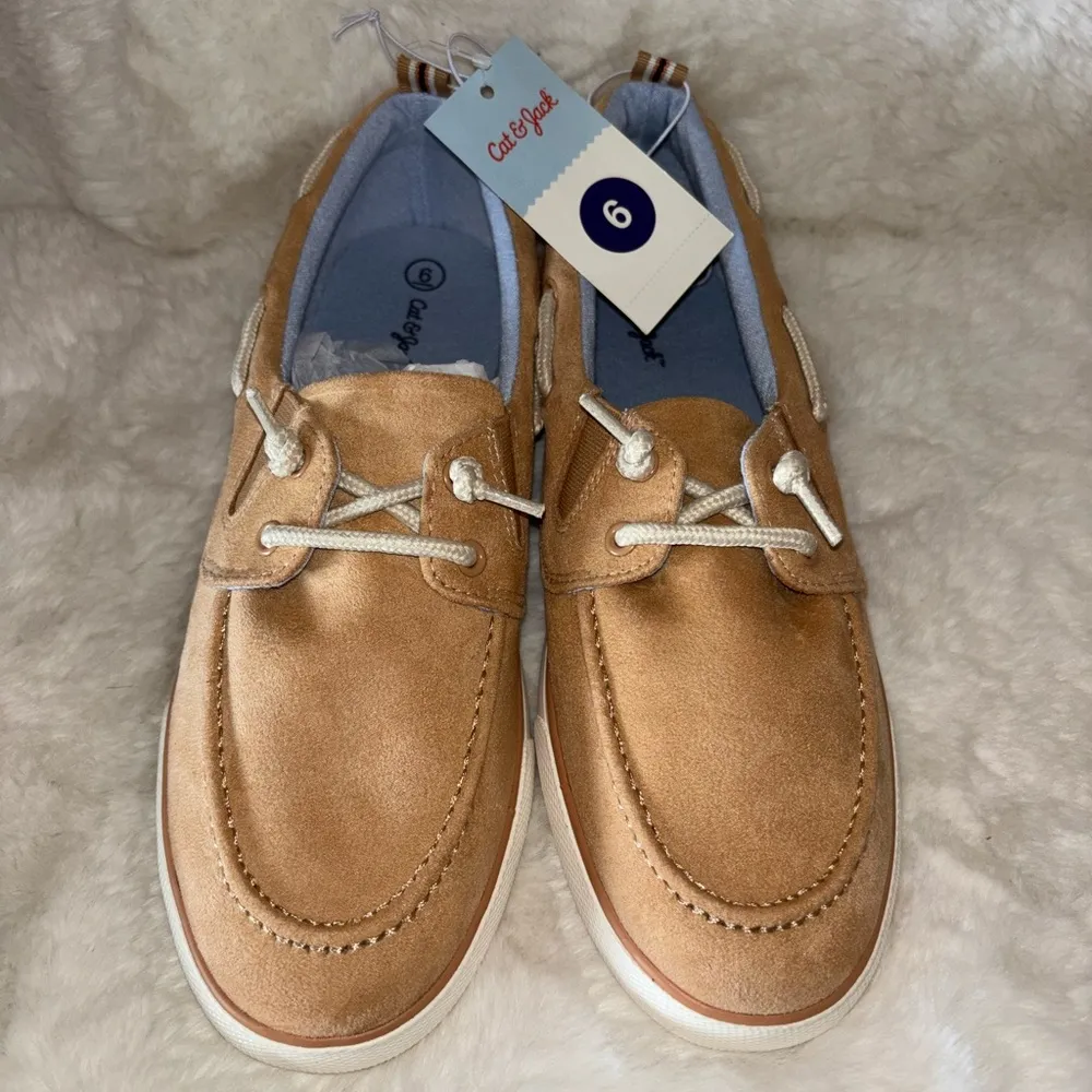 Women’s Size 6 Cat & Jack tan brown  Flat loafers Sneakers Shoes NWTS -24.99$ - Image 9