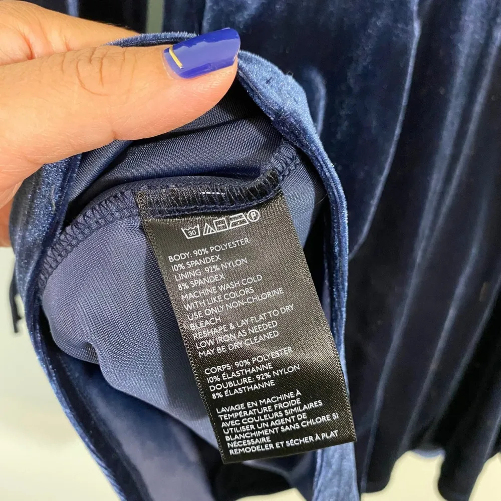 Urban Outfitters Women's Blue Goldmine Velvet Romper Size XS - Image 10