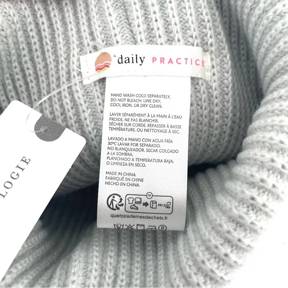 Daily Practice by Anthropologie Sport Club Ribbed Light Grey Casual Beanie - Image 5