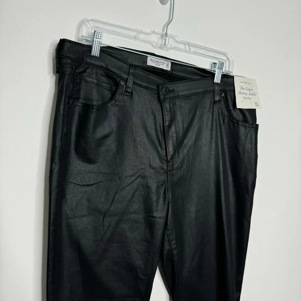 NWT Abercrombie & Fitch‎ The Super Skinny Ankle Black Coated Criss Cross 34/18 - Image 3