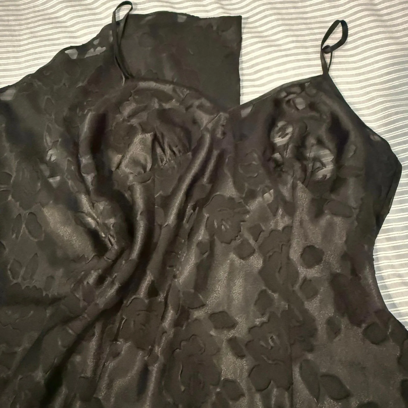 Vintage Victorias Secred black Satin Lace Burnout Floral Rose Slit Slip Dress - Image 2