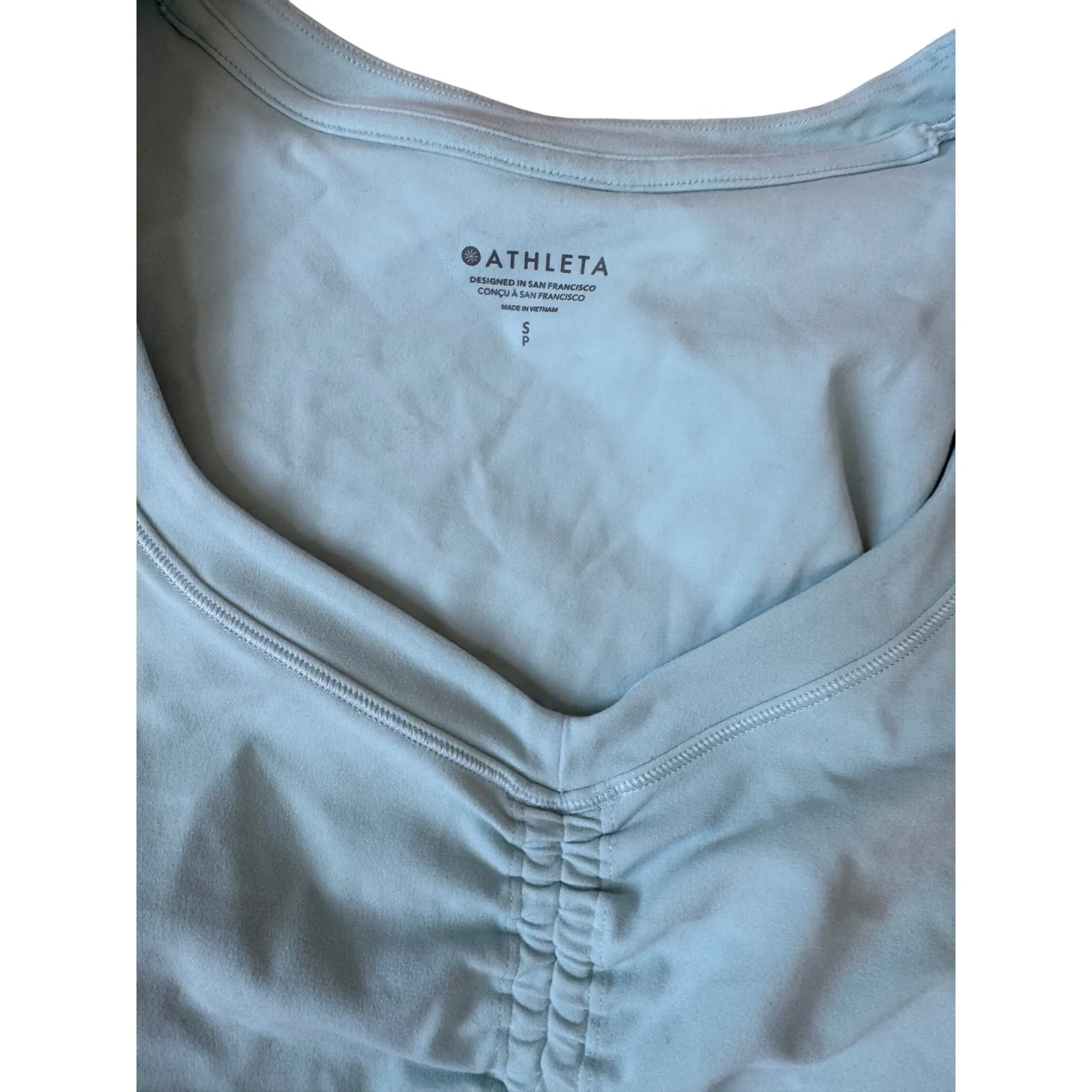 Athleta Light Blue Ruched V Neck Tank Top Women's Size Small Athletic Workout - Image 3