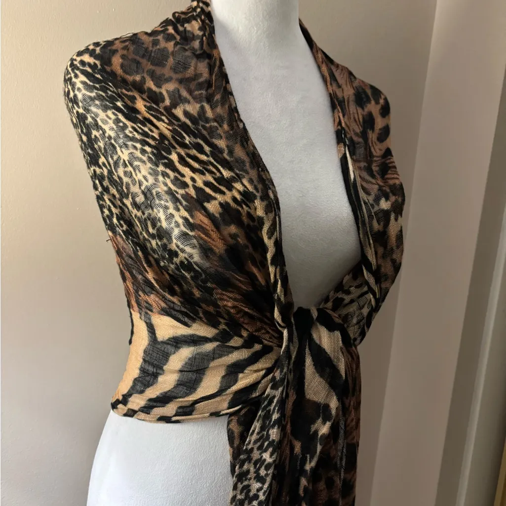 Vintage Brown Leopard Print Fringe Scarf - Image 6