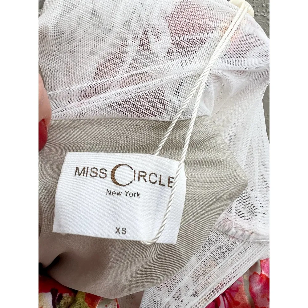 NWT Miss Circle Zarina Lace Floral Corset Satin Gown Maxi Dress Red Women's XS - Image 8