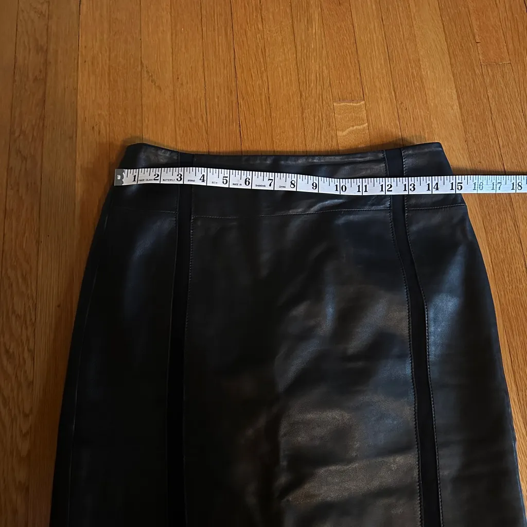 Classiques Entier Black Leather Pencil Skirt, Size 2 - Image 2