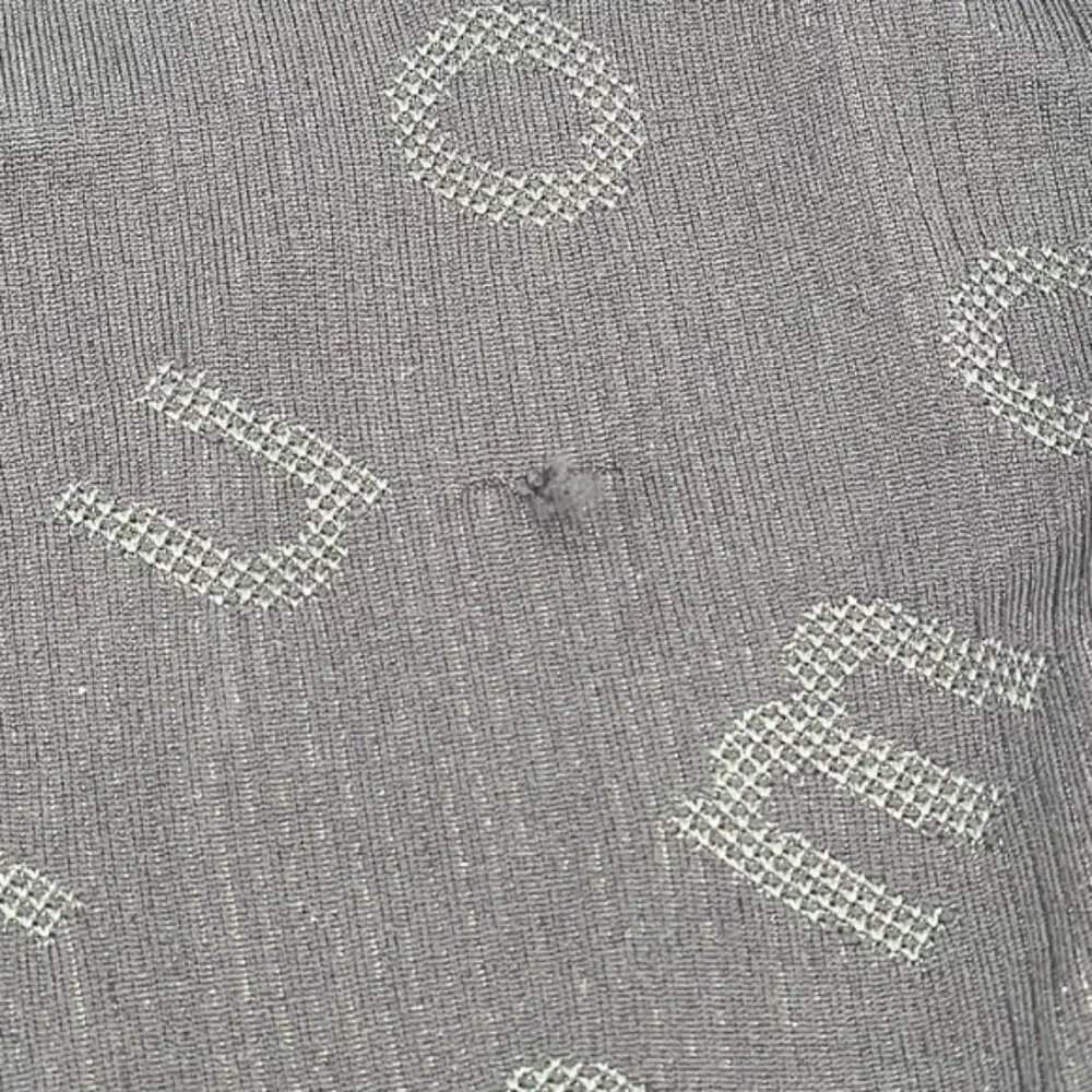 Lululemon Rest Less Pullover Logo Letter Black Graphite Grey Seamless Top Size 8 - Image 11