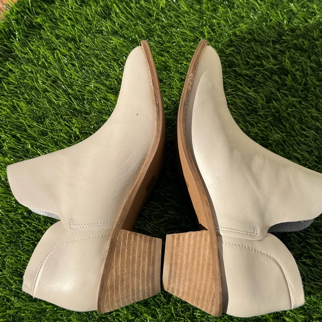 Kelsi Dagger Brooklyn Women's Ankle Boots Size 9 - Image 5