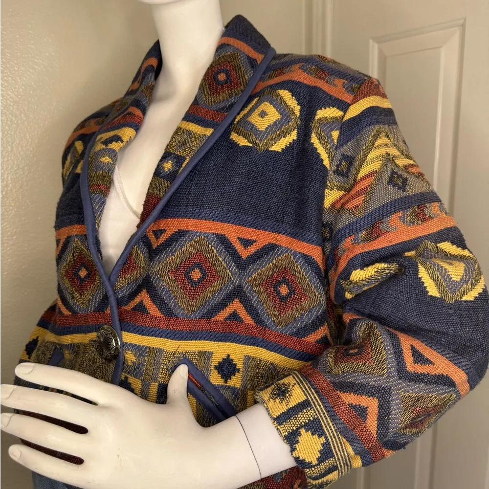 New Identity Blue and Red Geometric Blazer with Open Front Western Style. Size L - Image 8