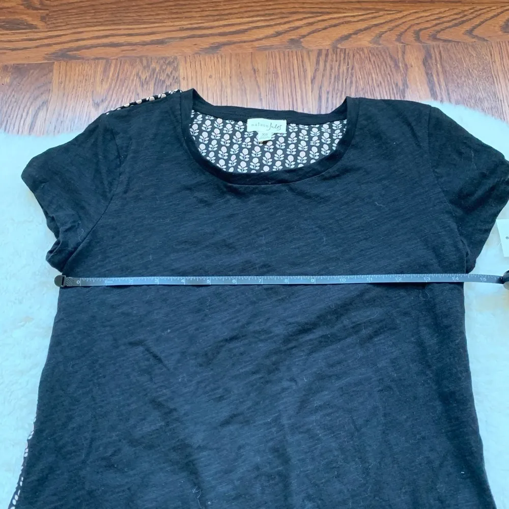 ⭐️ MAISON JULES Black Scoop Neck printed hemTop XS - Image 6