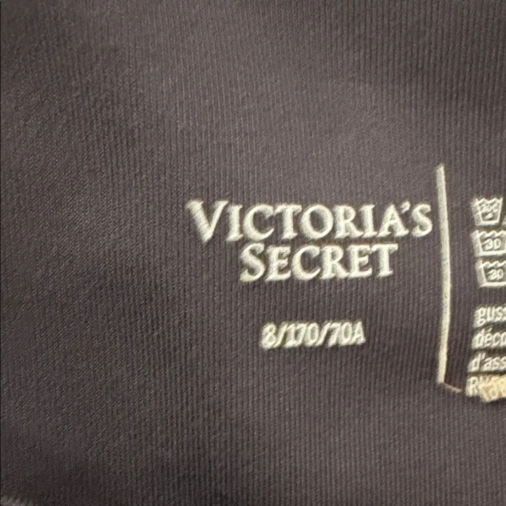 Victoria’s Secret Studio Gray High-Waisted 7/8 Pocket Leggings Size 8 - Image 8