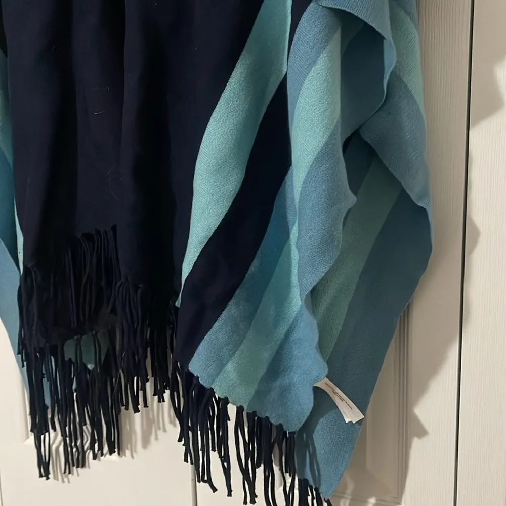 Talbots COLORBLOCK KNIT RUANA Navy/Blue Stripe - Image 3