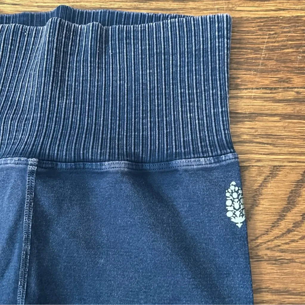 Free People Good Karma Leggings Blue Size XS - Image 2