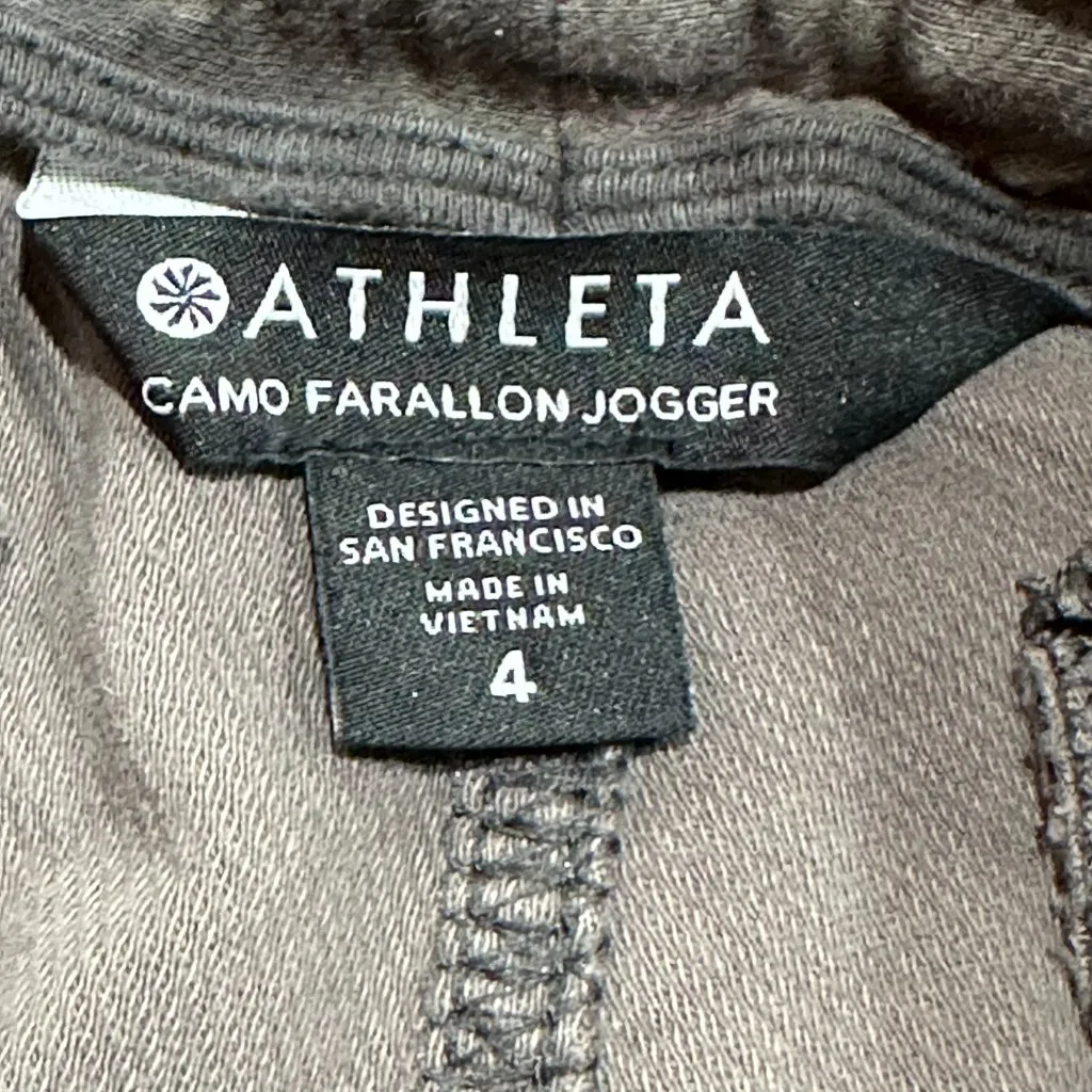 Athleta‎ Farallon Jogger Pants Size 4 Camo Green Travel Athletic Casual Lounge - Image 5