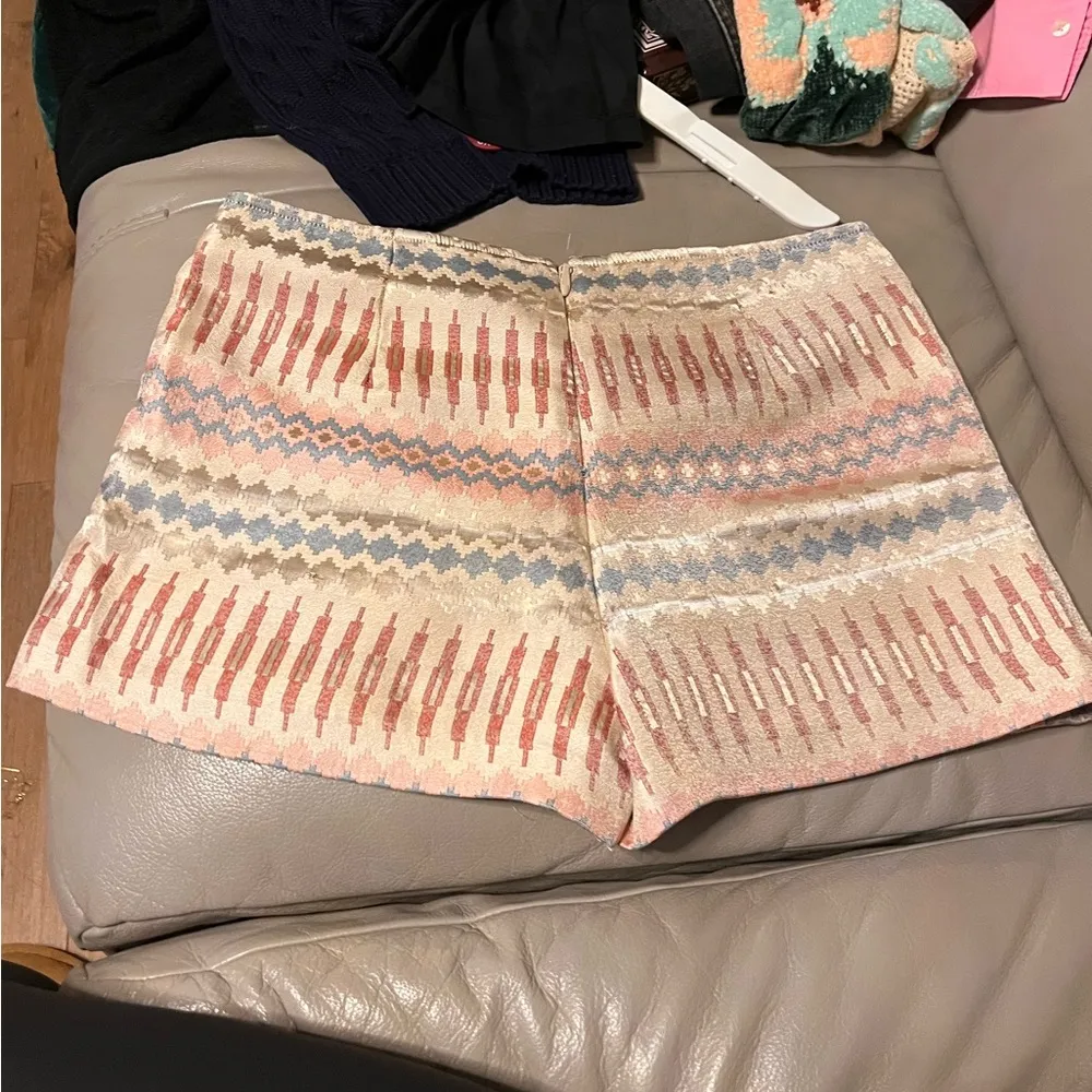 Bcbggeneration jaquard clay micro skort size 6 - Image 4