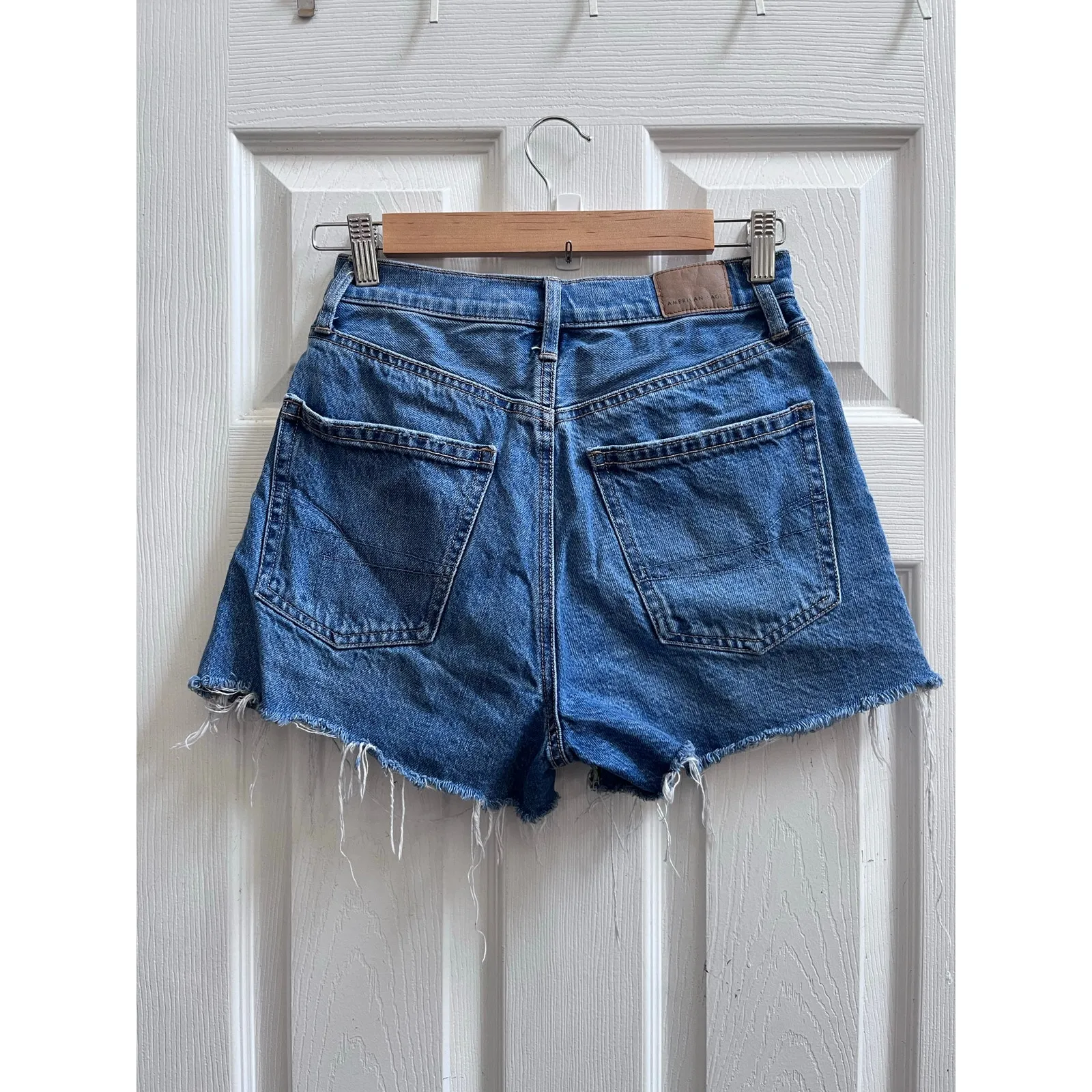 American Eagle Cotton Highest Rise 90s Boyfriend Jean Shorts Size 2 Pride Stripe Blue - Image 2