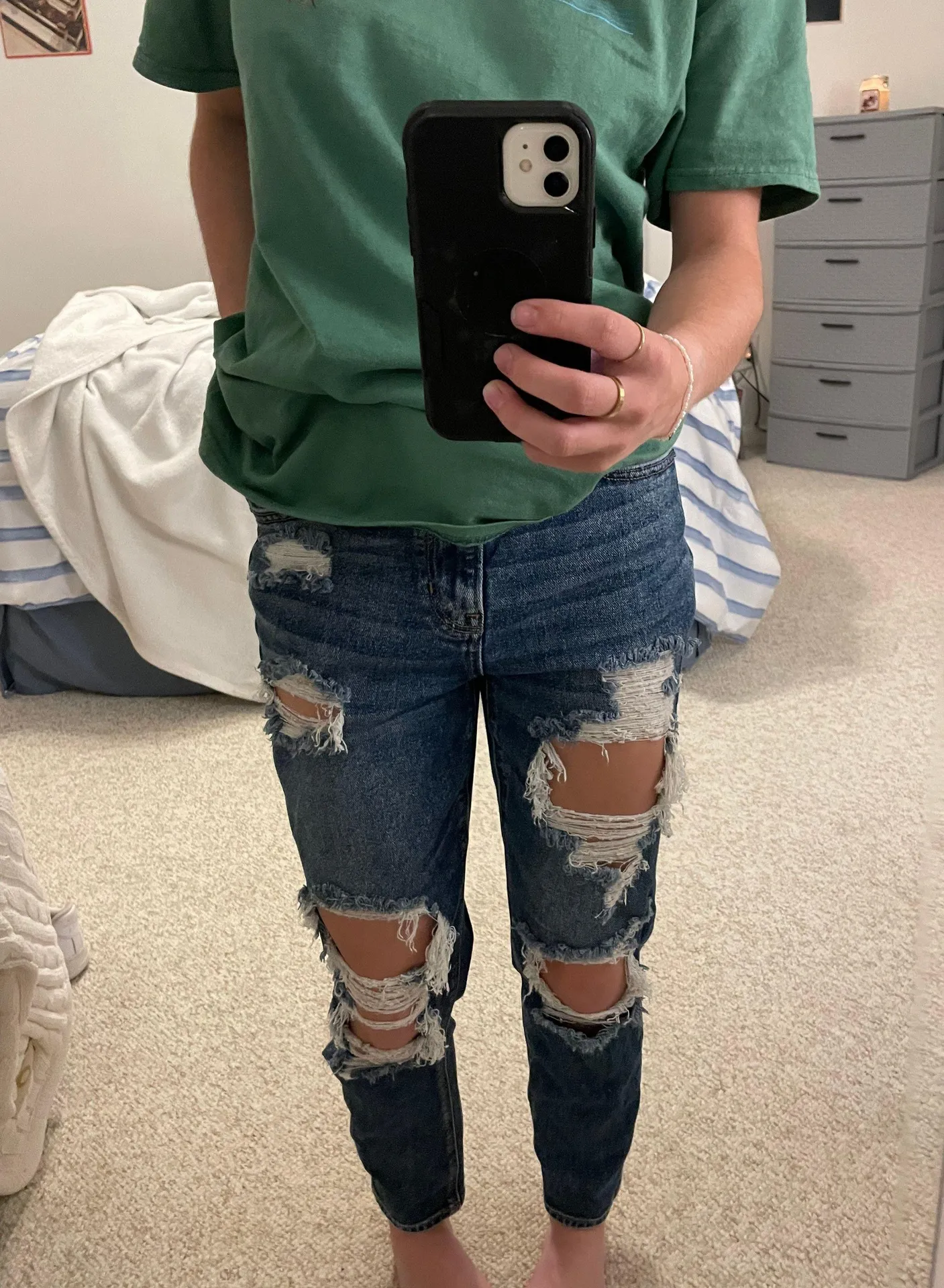 American Eagle Mom Jeans - Image 2