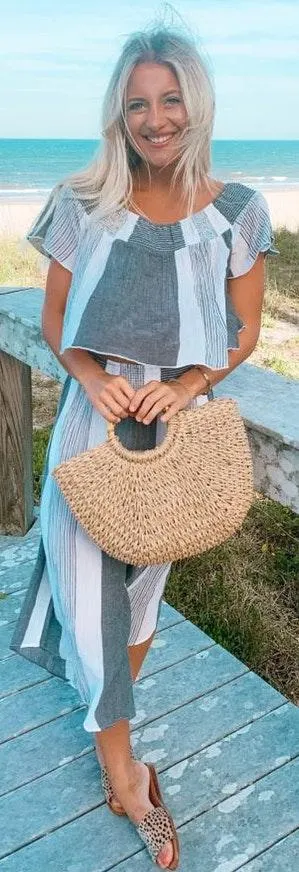 Elan Black and white stripe set - Image 3