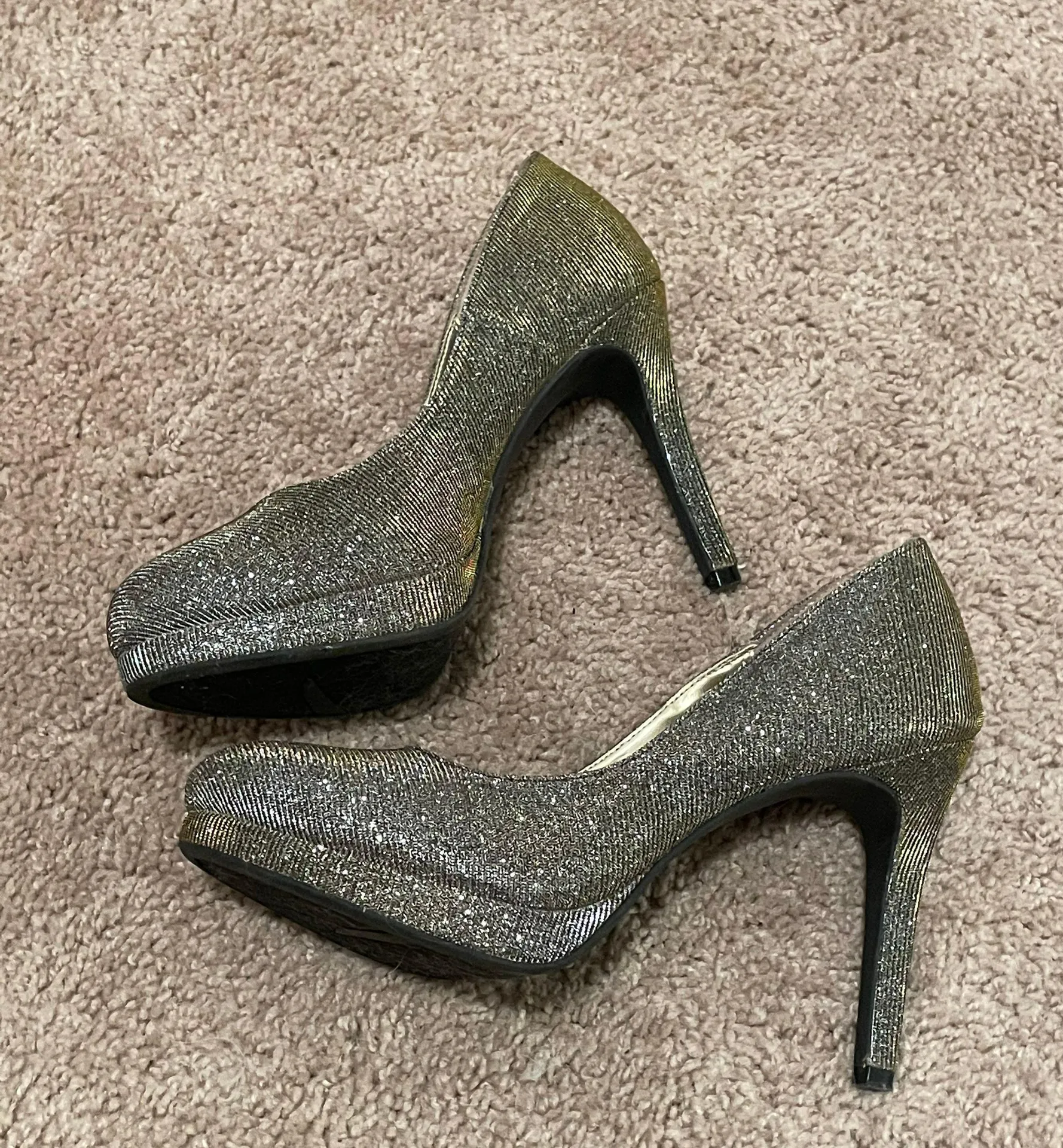 Sparkly Gold Pumps Size 9 - Image 2