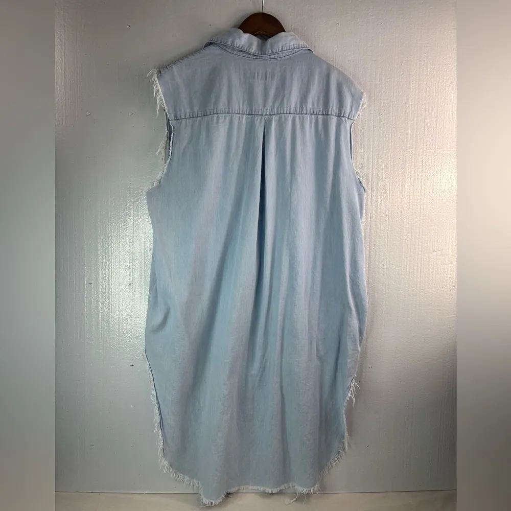 Thrill Jeans 3X Sleeveless Distressed Light Wash Denim Button Down Shirt Blue - Image 4