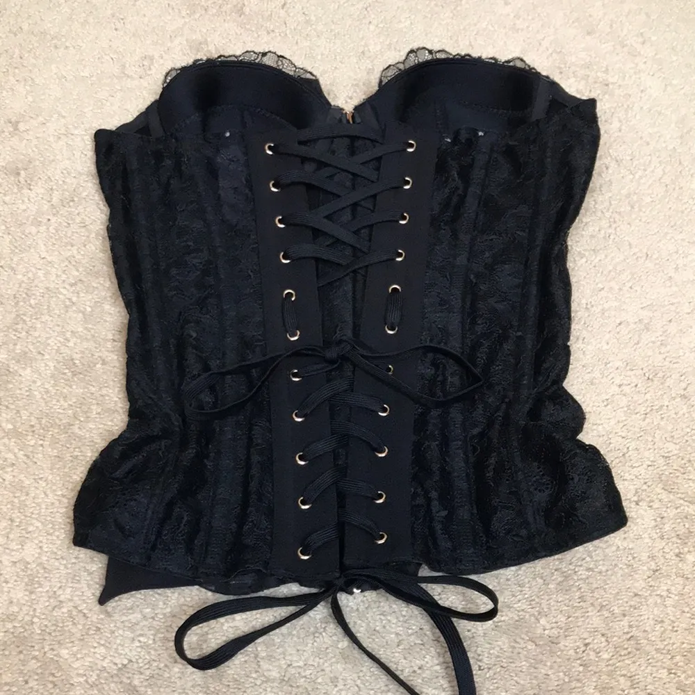 Savage x Fenty Women’s Black Lace Bow Tie-Up Back Corset Bustier Lingerie - Image 4