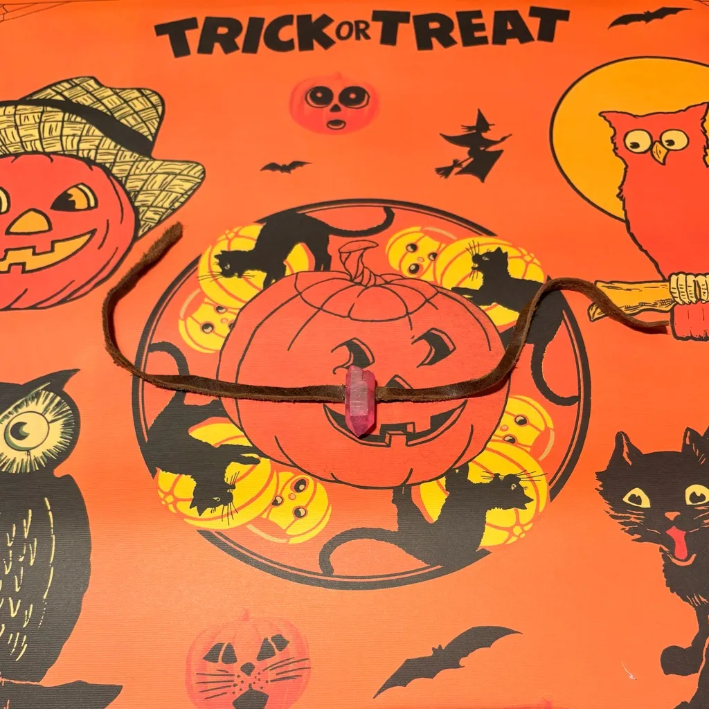 Large hot pink crystal brown leather wrap necklace/bracelet - Image 2