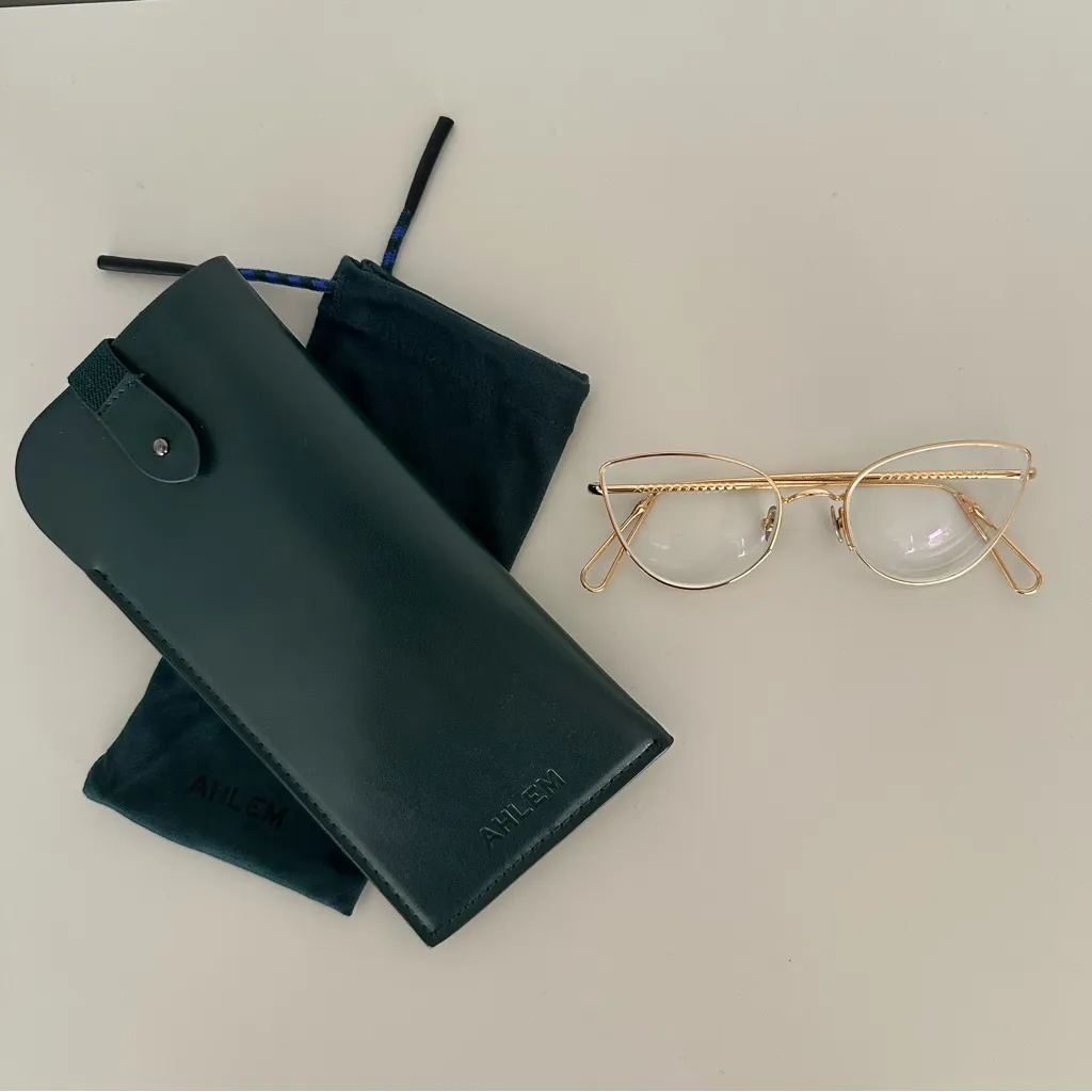 Like New Ahlem Place Du Louvre Gold Cat Eye Optical Glasses 56mm - Image 5