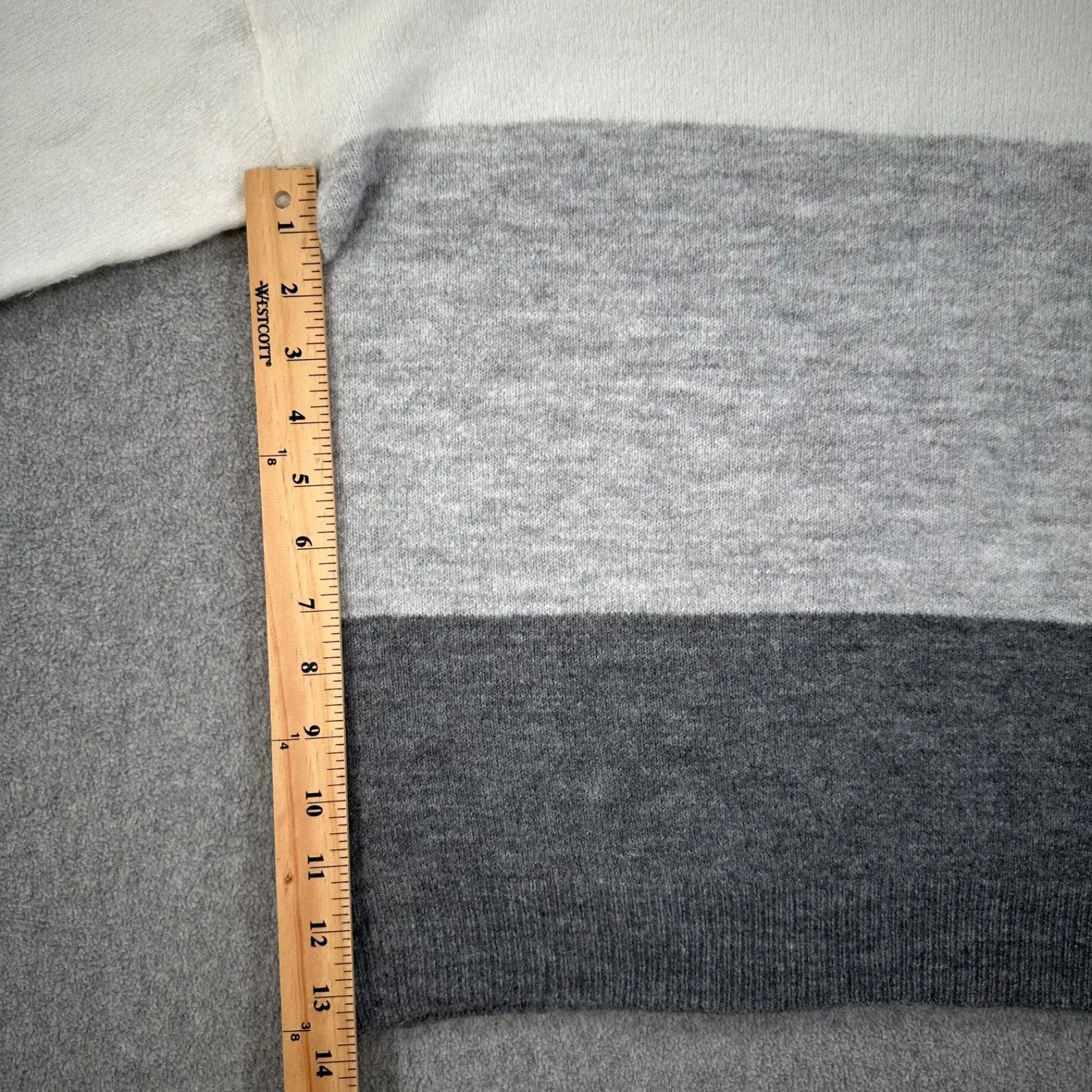Pigalle Colorblock Crewneck Sweater Size Medium Gray Fuzzy Pullover - Image 5