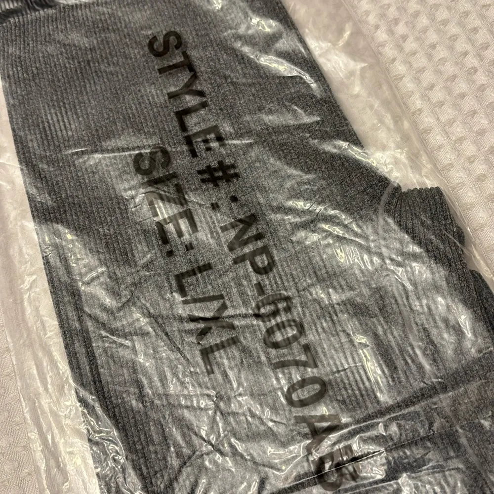 NEW! ZENANA Gray Black Ribbed Compression Bike Shorts L/XL Streetwear Athletic - Image 15