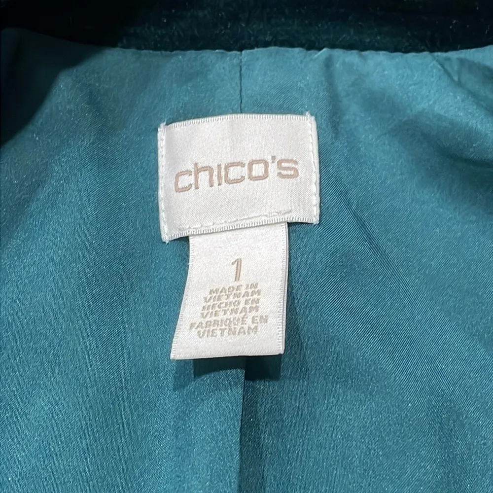 Chico’s Velveteen Swiss Pine Green NWOT size 1 women’s blazer jacket - Image 4