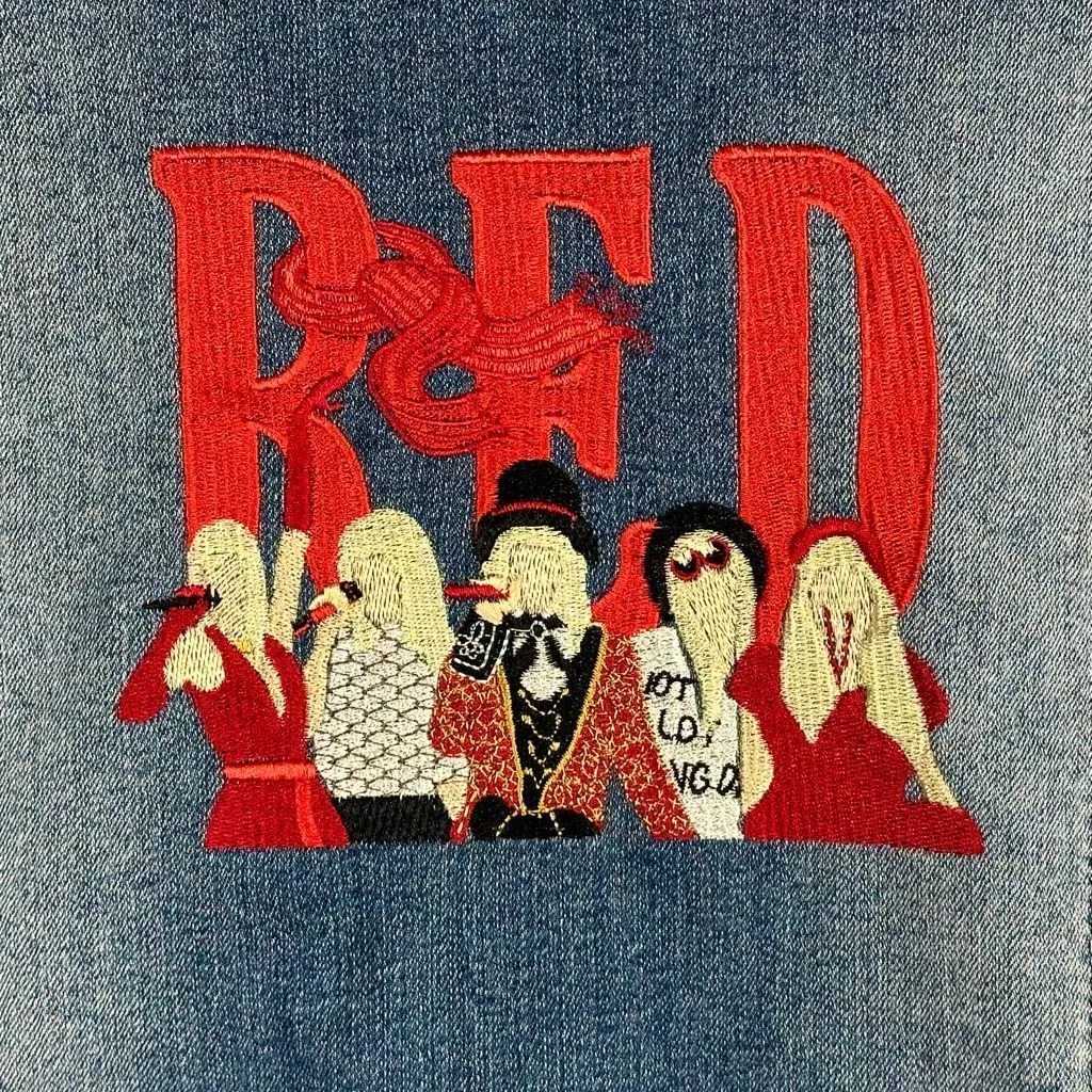 Taylor Swift Custom Jean Jacket Embroidered Red‎ Maurices Size 0 Eras Tour 1671 - Image 4