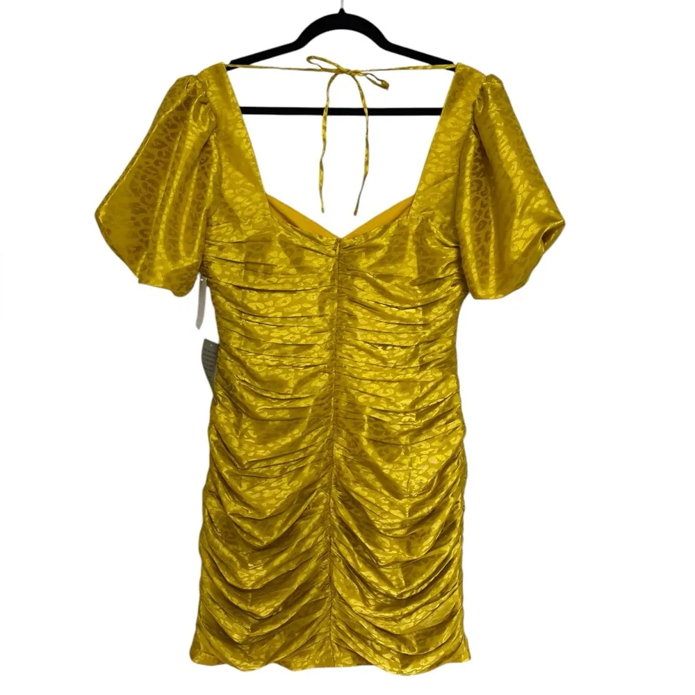 NWT Adelyn Rae Nissa Puff Sleeve Mini Dress in Honeycomb - Size M - Image 6