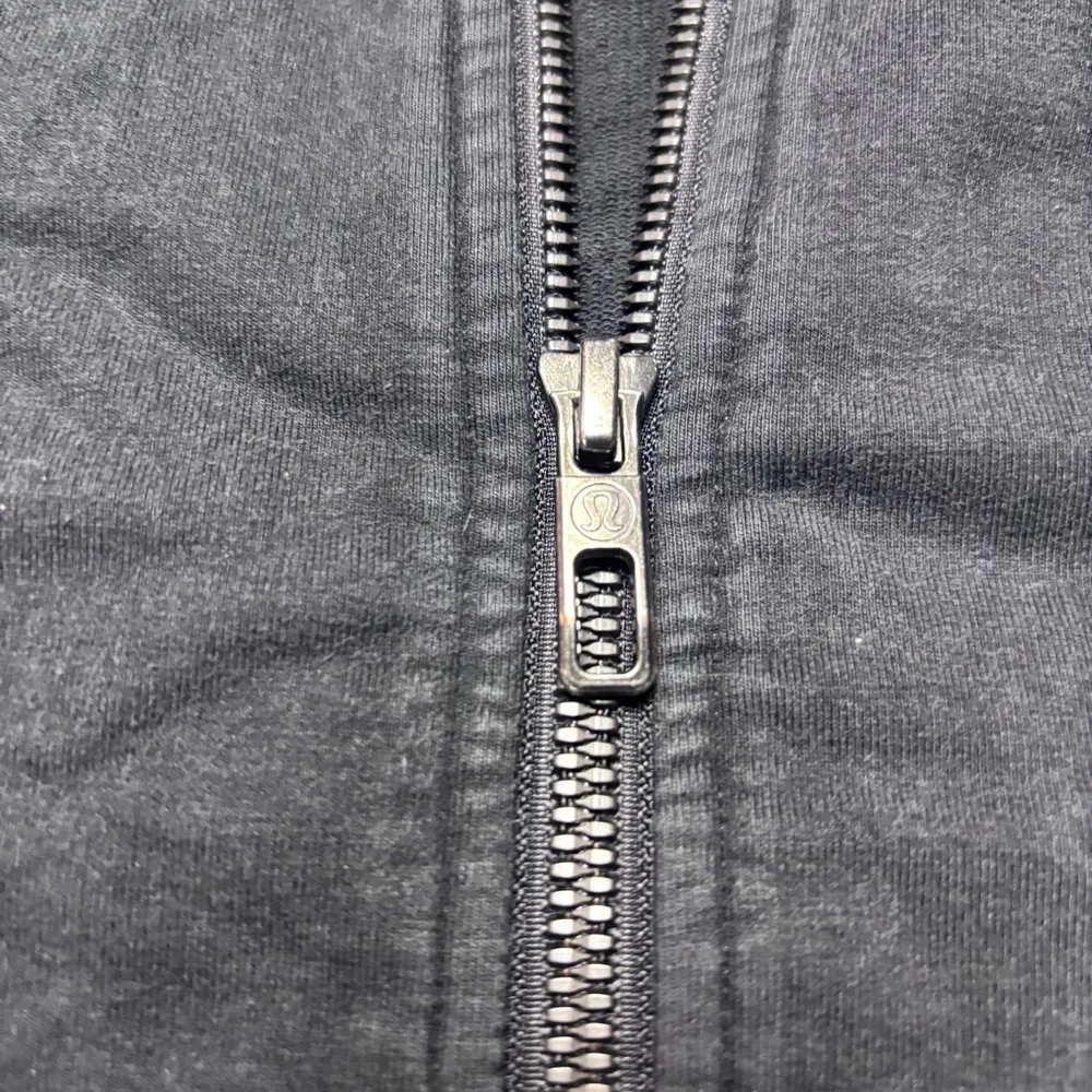 Lululemon  scuba jacket zipup hoodie Size:Small - Image 3