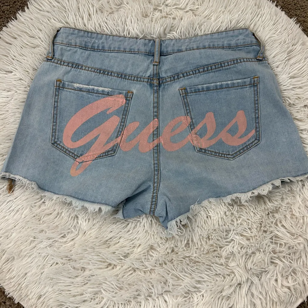 GUESS Shorts! - Image 2