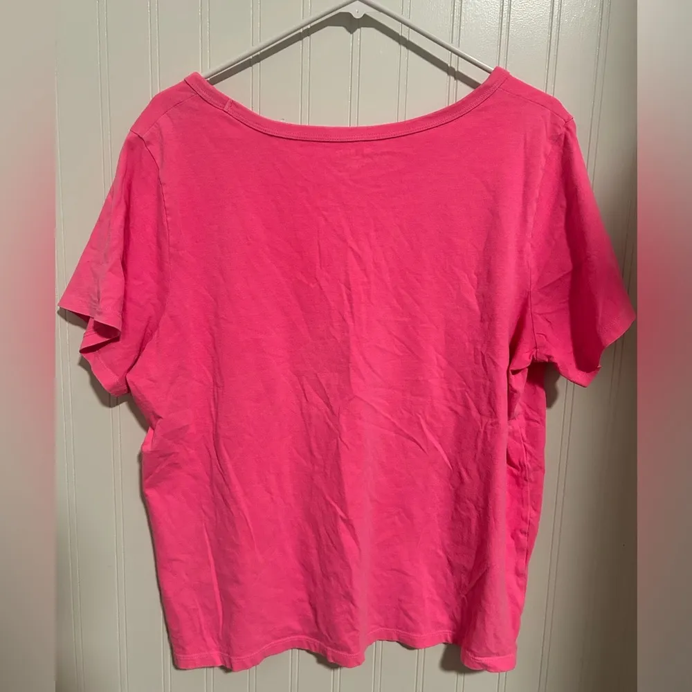 Old Navy Womens Pink Tshirt - Image 3
