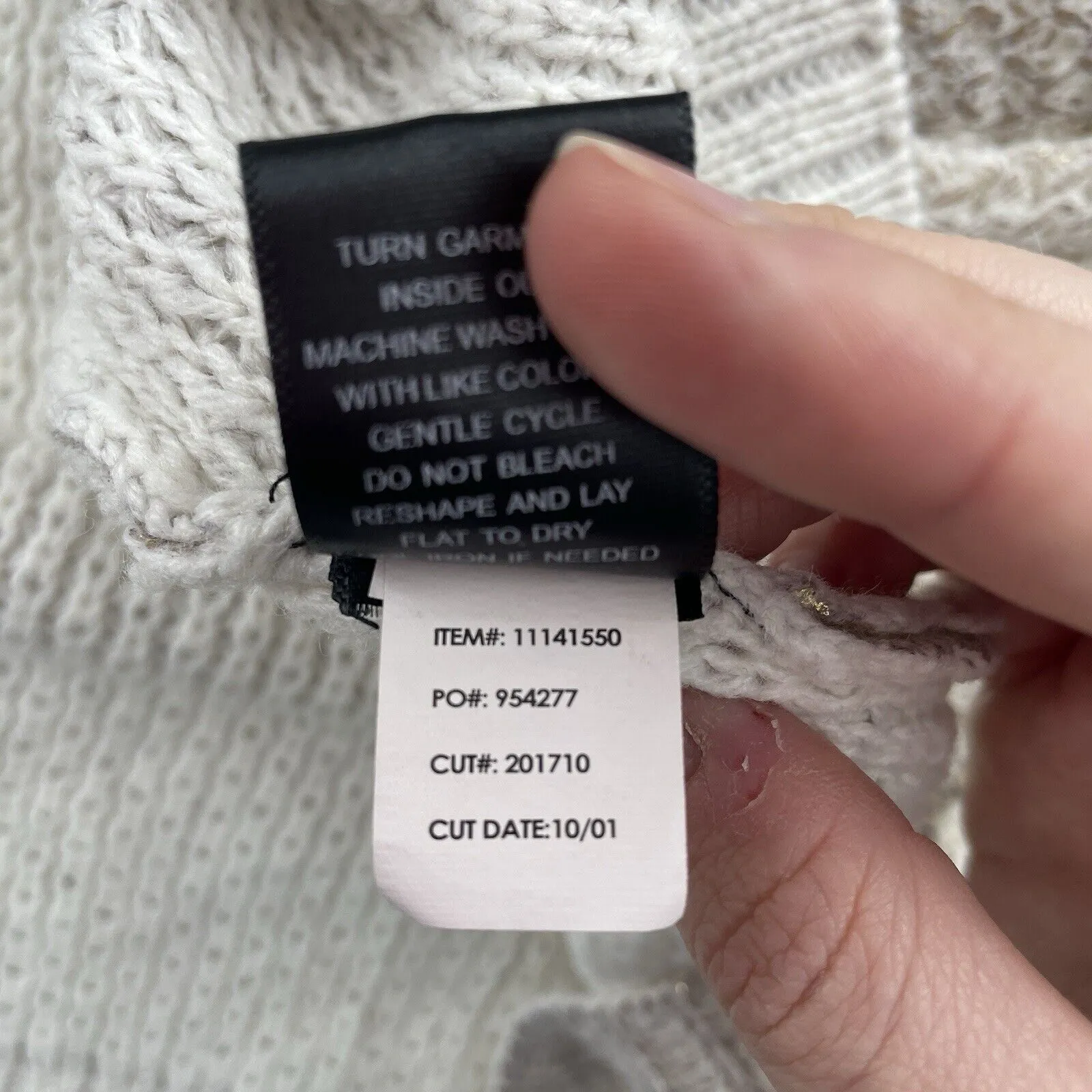 Torrid 3 3X Ivory Metallic Cable Knit Sweater Scoop Neck Pullover Gold Holidays - Image 12