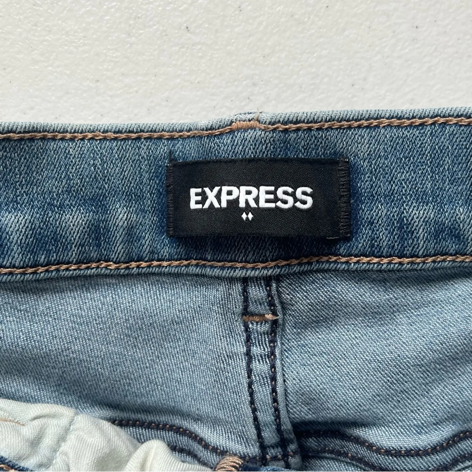 EXPRESS  Distressed Stretch+ Ankle Skinny High Rise Jean Size 4 Regular - Image 3