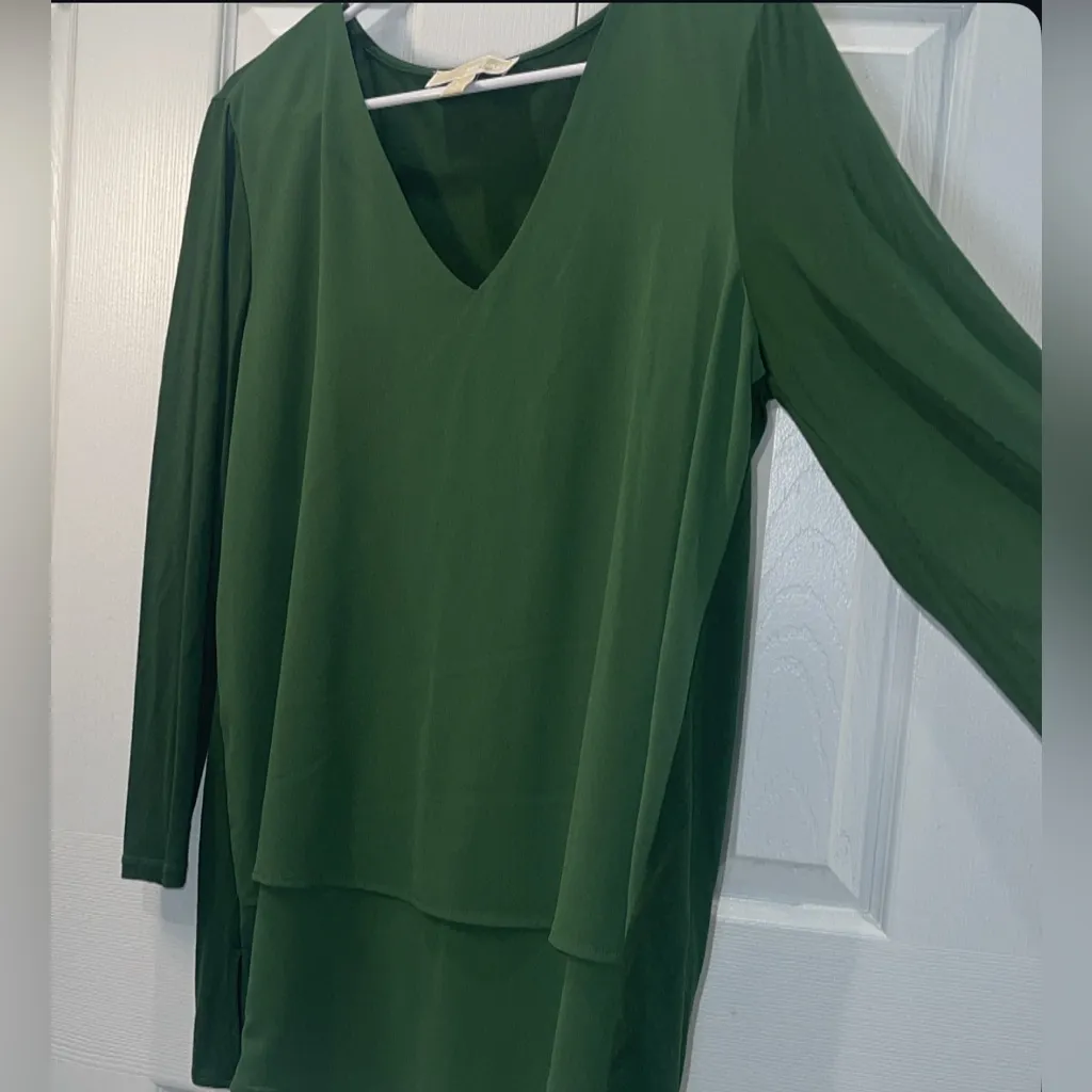 Michael Kors Green Boxy 3/4 Sleeve Blouse - Image 2