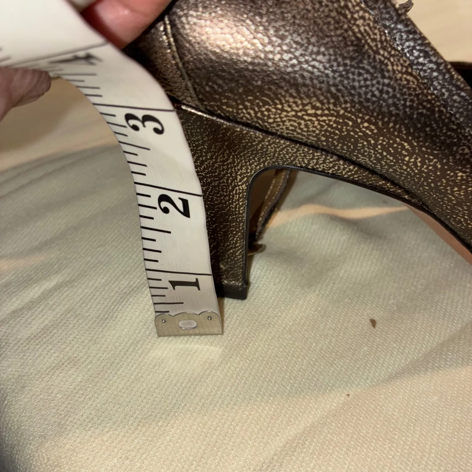 Tahari Marion Womens 6.5M Metallic‎ Bronze Pointed Toe Ankle Strap Heels Shoes - Image 8